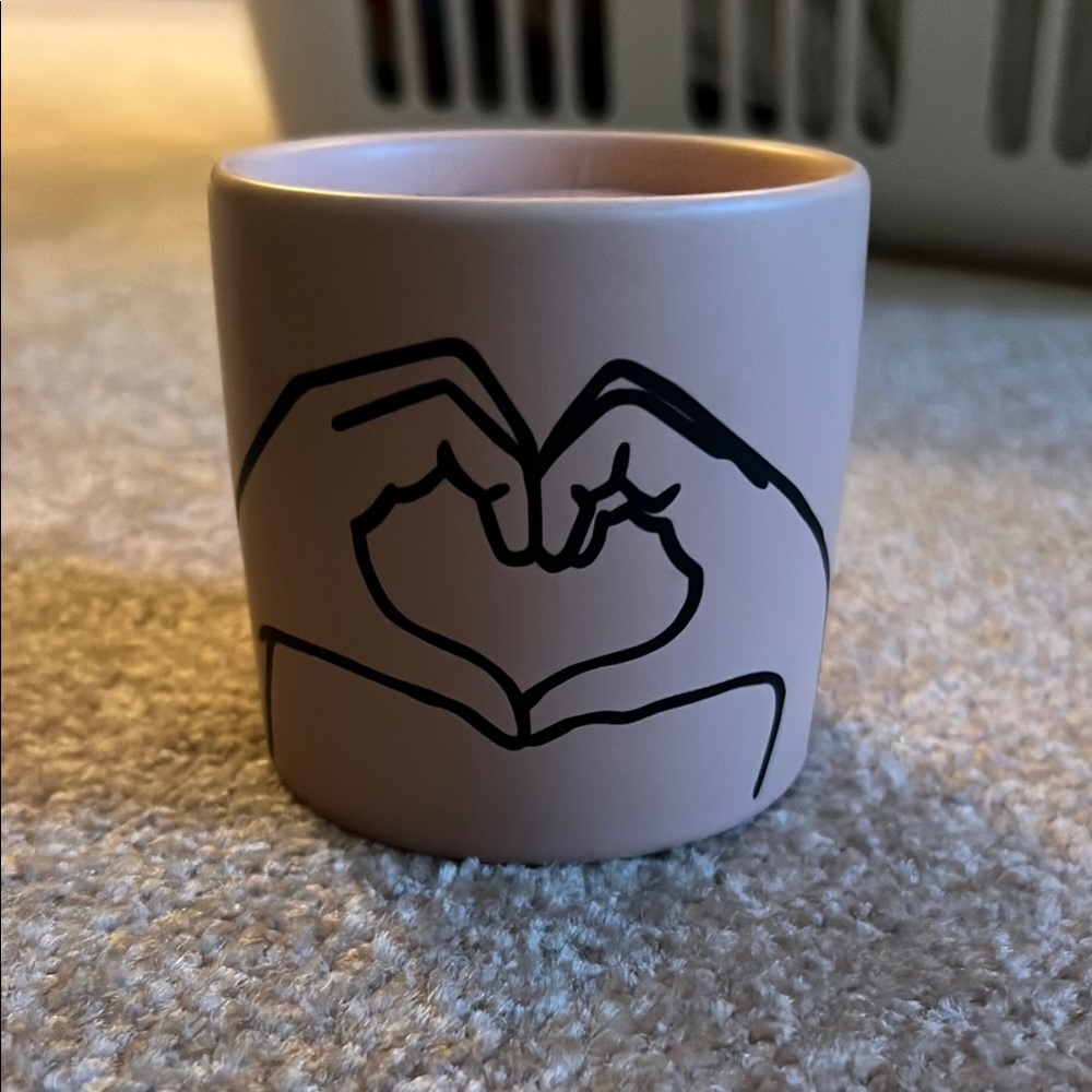 Taylor swift lover inspired candle with Heart Hands Design